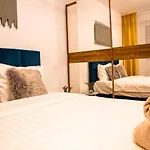 Dream Place Coresi Apartman *